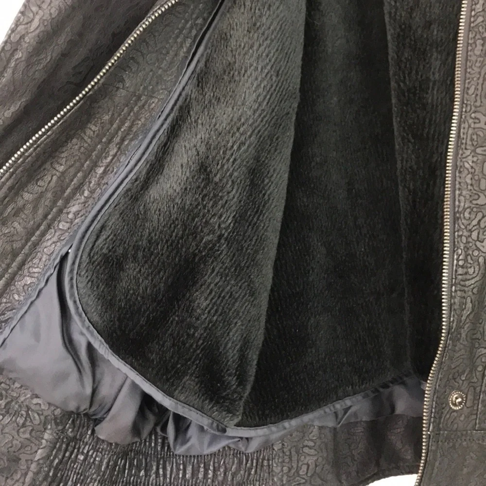 Wilsons Leather - VINTAGE Black Cheetah Print Bomber Jacket - Picture 11 of 14